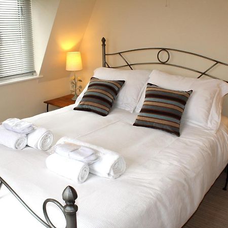 Cotswolds Valleys Accommodation - Exclusive Use Character One Bedroom Family Holiday Apartment Stroud  Luaran gambar